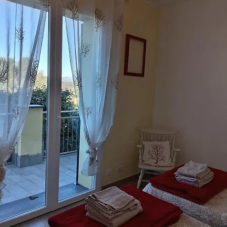 Taggiasca Con Piscina - Riva Trigoso Sestri Levante