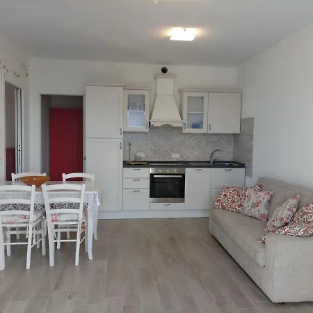 Taggiasca Con Piscina - Riva Trigoso