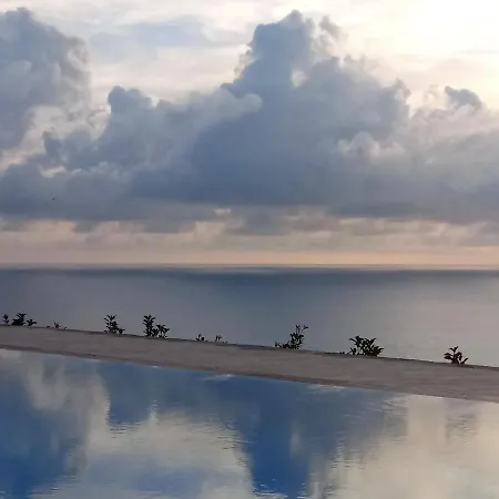 Daire Taggiasca Con Piscina - Riva Trigoso