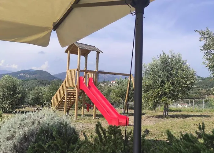 Taggiasca Con Piscina - Riva Trigoso