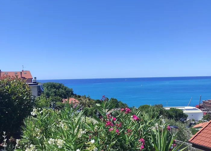 Taggiasca Con Piscina - Riva Trigoso Sestri Levante
