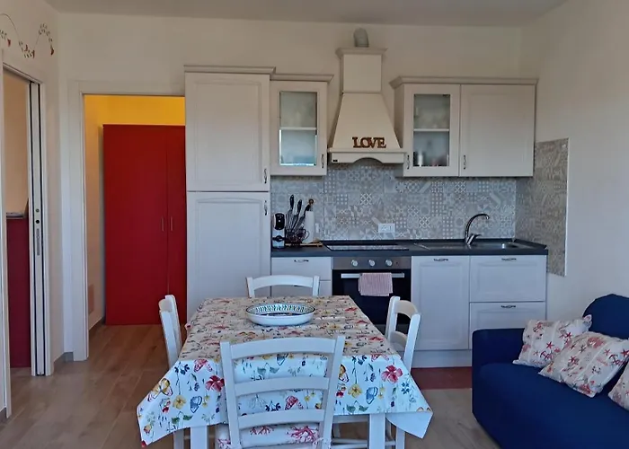 Taggiasca Con Piscina - Riva Trigoso